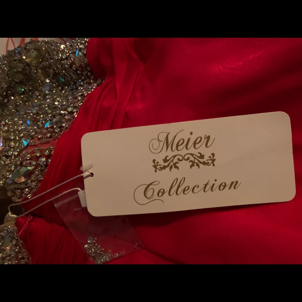 Meier Collection Prom Dress - Picture 3 of 3